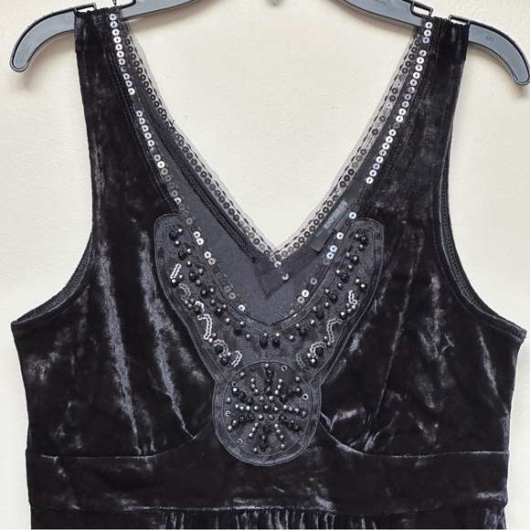 Express Black Velvet Beaded Handkerchief Hem Sleeveless Top Size Small - Picture 7 of 11